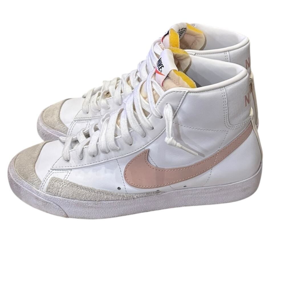 Nike Blazer Mid 77 Vintage Summit White Pink Women's CZ1055-118 Sneakers 8.5 - Picture 2 of 7